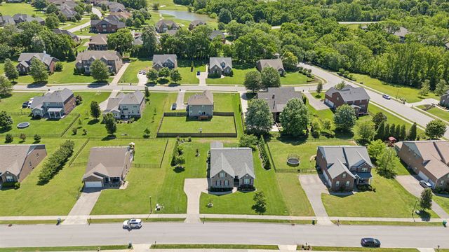 505 Cherry Blossom Way, Lebanon, TN 37087