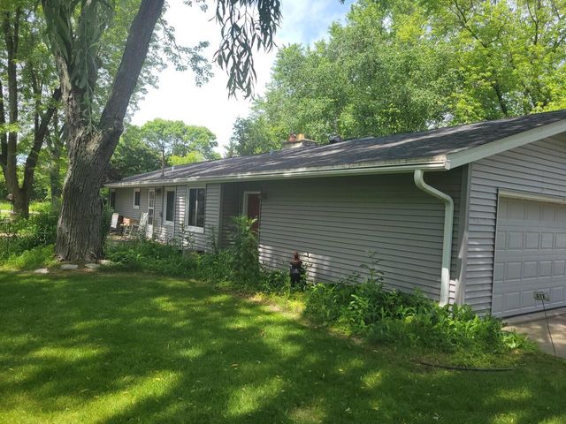 13002 N Phillip DRIVE, Mequon, WI 53097