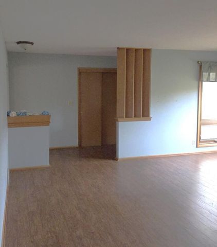 13002 N Phillip DRIVE, Mequon, WI 53097