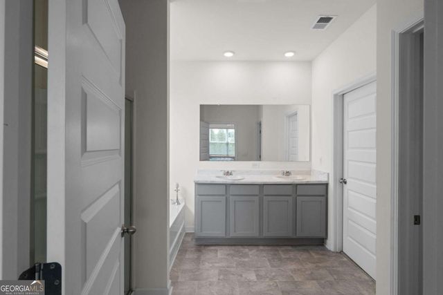 245 Canberra Way, Locust Grove, GA 30248
