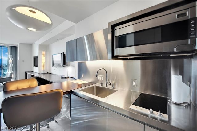 4381 West Flamingo Road 1903, Las Vegas, NV 89103