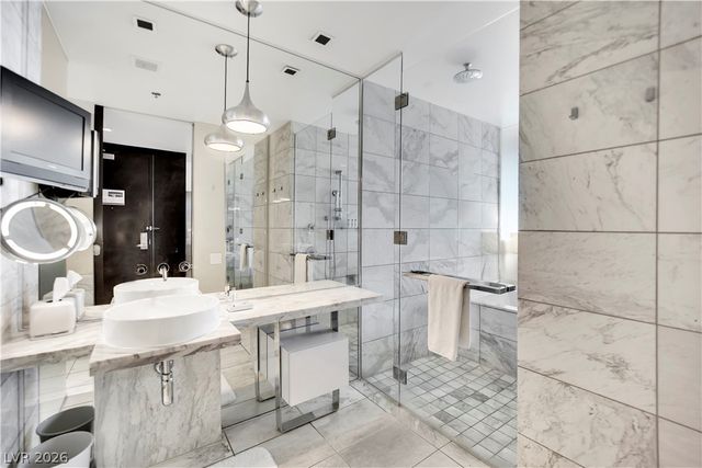 4381 West Flamingo Road 1903, Las Vegas, NV 89103