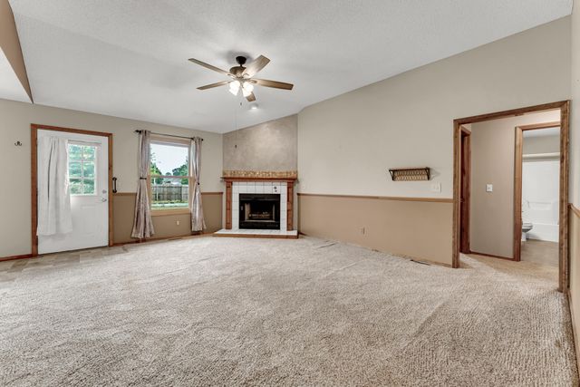 712 S Pinewood Lane, Nixa, MO 65714