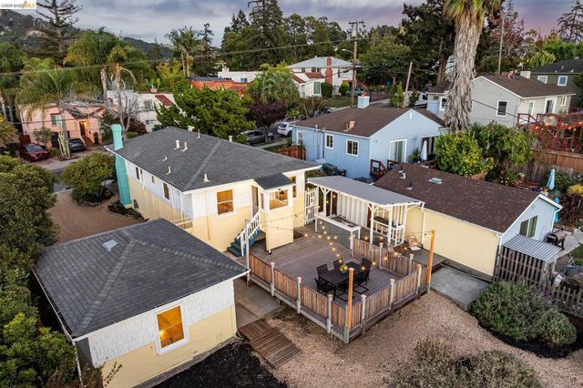 7201 Sunkist Dr, Oakland, CA 94605