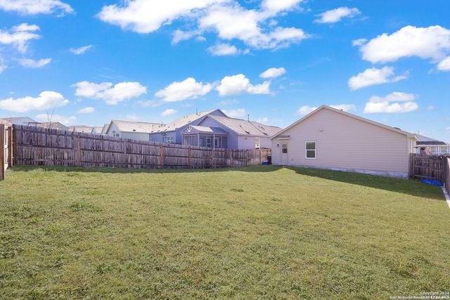 5359 FORBS LN, Bulverde, TX 78163