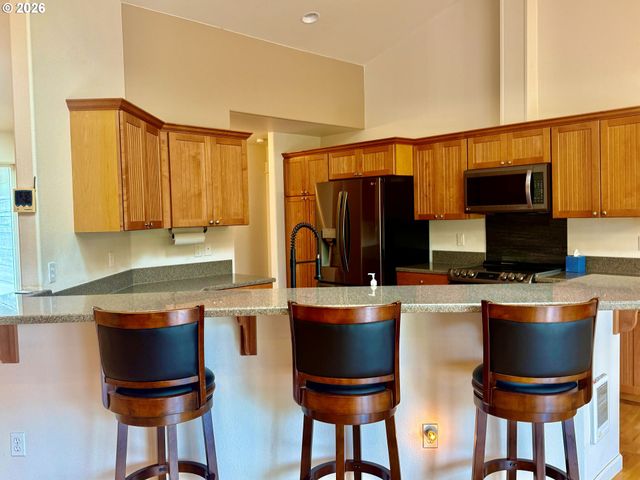 4797 CLOUDCROFT Ln, Florence, OR 97439