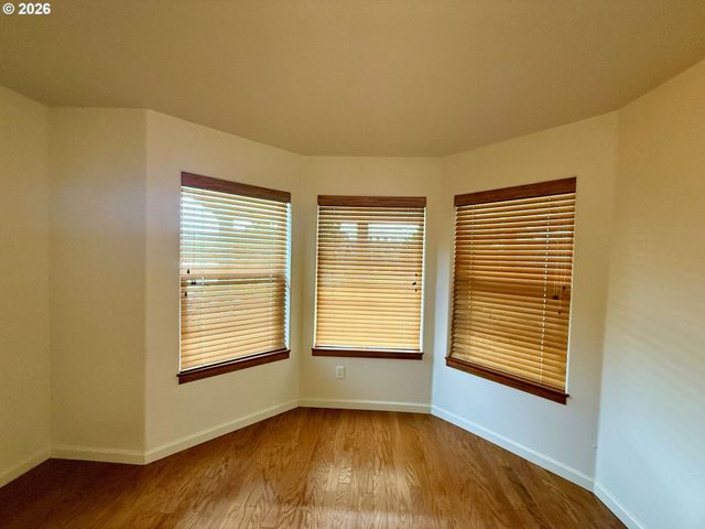 4797 CLOUDCROFT Ln, Florence, OR 97439