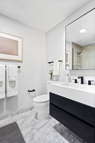 55 Lagrange St 1005, Boston, MA 02116