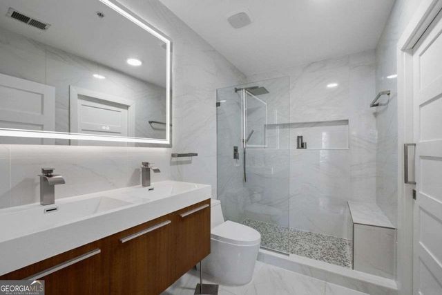 400 W Peachtree Street NW 705, Atlanta, GA 30308