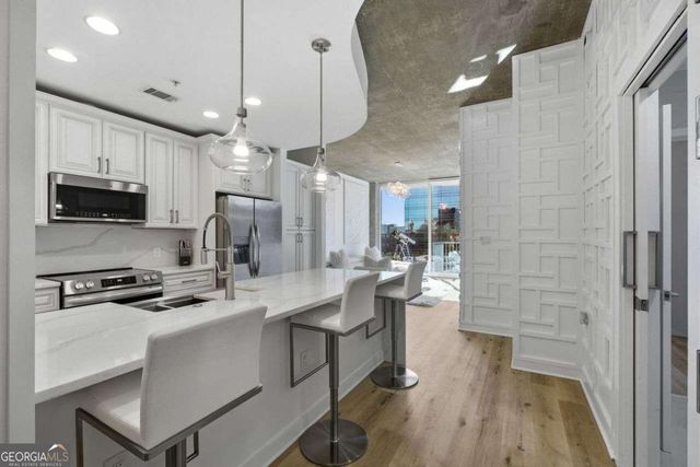 400 W Peachtree Street NW 705, Atlanta, GA 30308