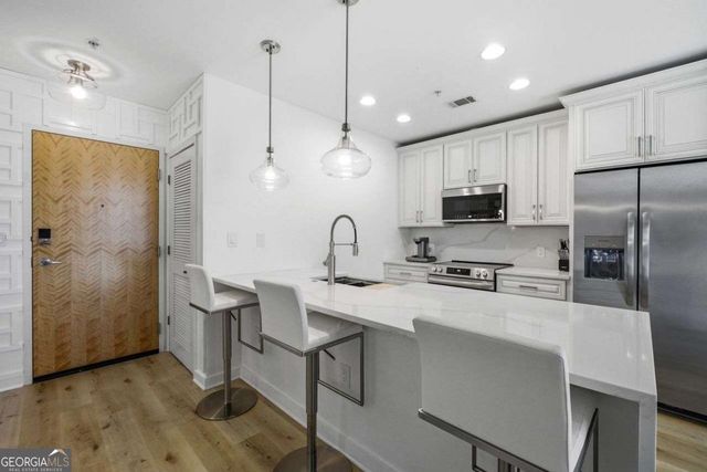 400 W Peachtree Street NW 705, Atlanta, GA 30308