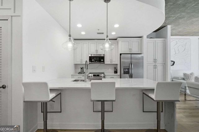 400 W Peachtree Street NW 705, Atlanta, GA 30308