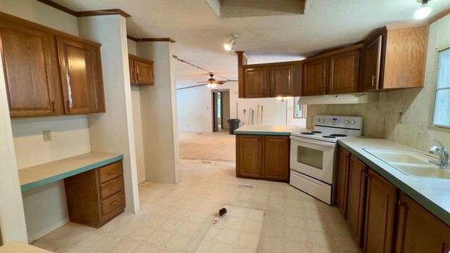 N11956 JUNGLE JIMS LANE, Silver Cliff, WI 54104