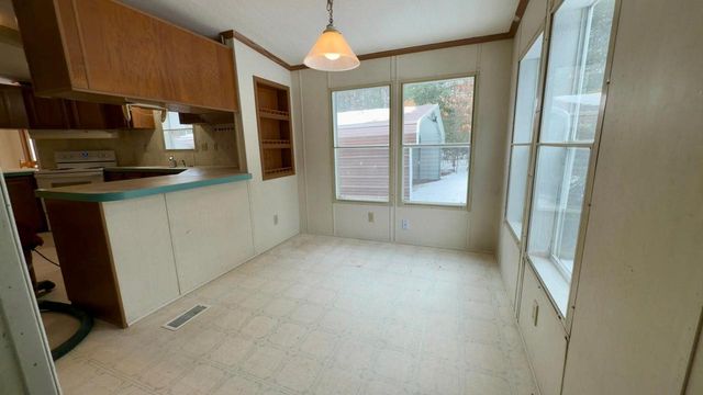 N11956 JUNGLE JIMS LANE, Silver Cliff, WI 54104