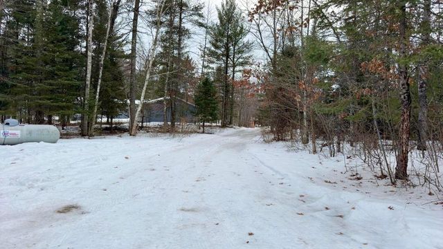 N11956 JUNGLE JIMS LANE, Silver Cliff, WI 54104