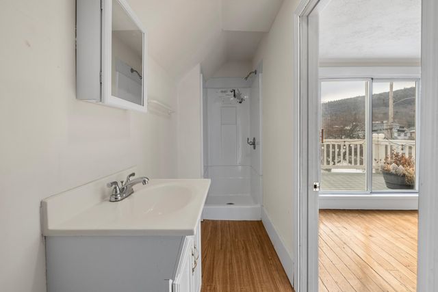 157 Summer Street, Hartford, VT 05001