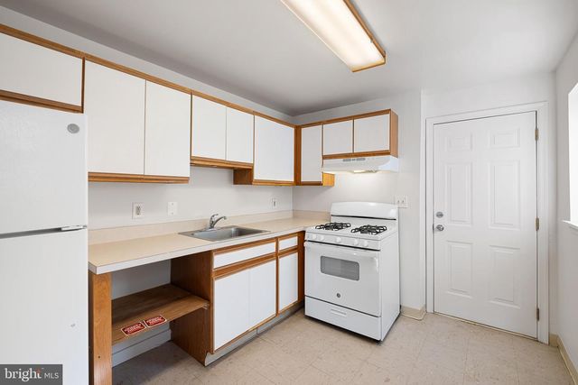 1228 N WALNUT ST, Wilmington, DE 19801