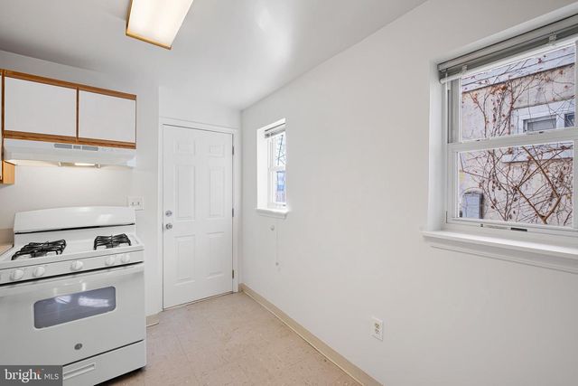 1228 N WALNUT ST, Wilmington, DE 19801