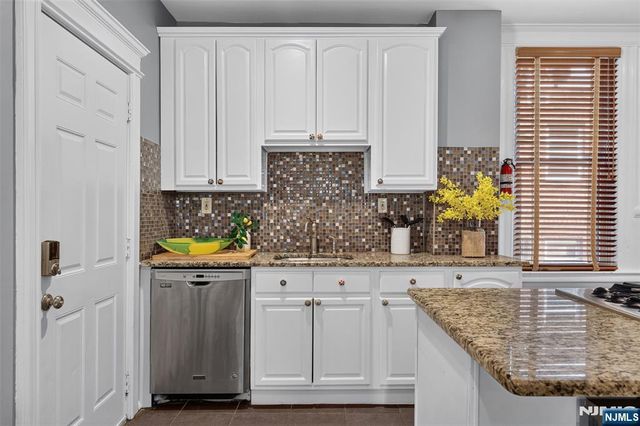 11 Stengel Avenue, Newark, NJ 07112