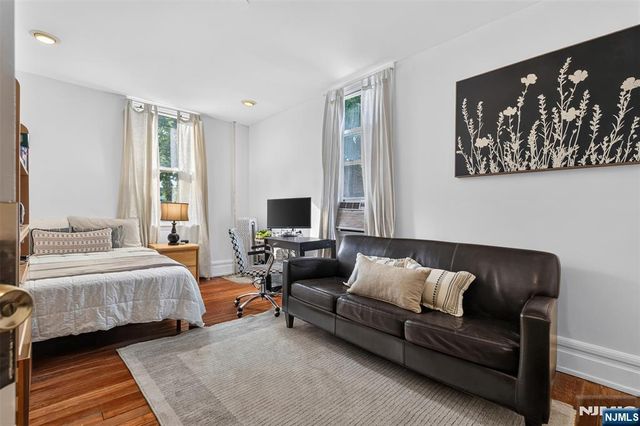 11 Stengel Avenue, Newark, NJ 07112