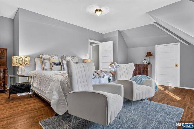 11 Stengel Avenue, Newark, NJ 07112