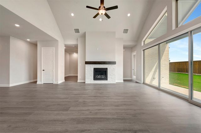 1951 Grand Avenue, Rockwall, TX 75087