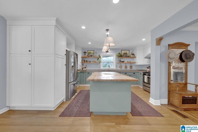 3444 BLUEBERRY LANE, Hoover, AL 35216