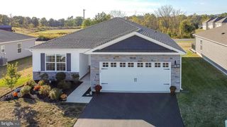 201 LILLY DR, Pottstown, PA 19464