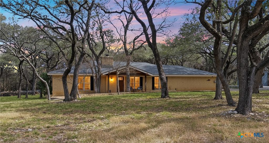 2189 Chaparral Drive, New Braunfels, TX 78132