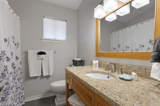 13617 Pirates Beach Boulevard, Galveston, TX 77554