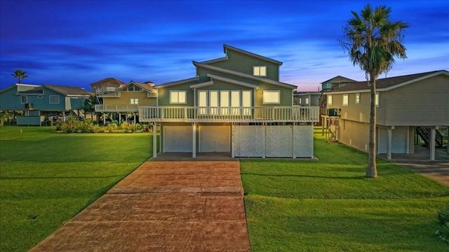 13617 Pirates Beach Boulevard, Galveston, TX 77554