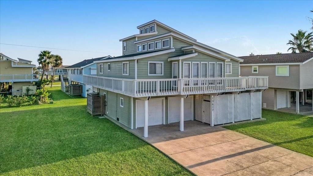 13617 Pirates Beach Boulevard, Galveston, TX 77554