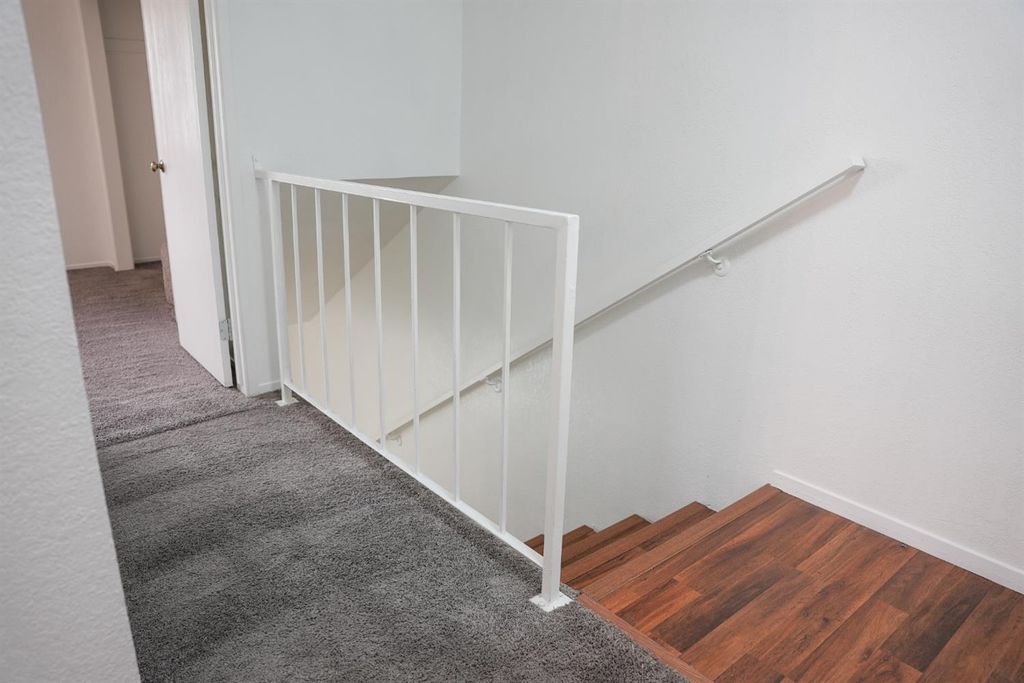 Image 15 of property listing at 4676 E Alamos Avenue # 134, Fresno, CA 93726