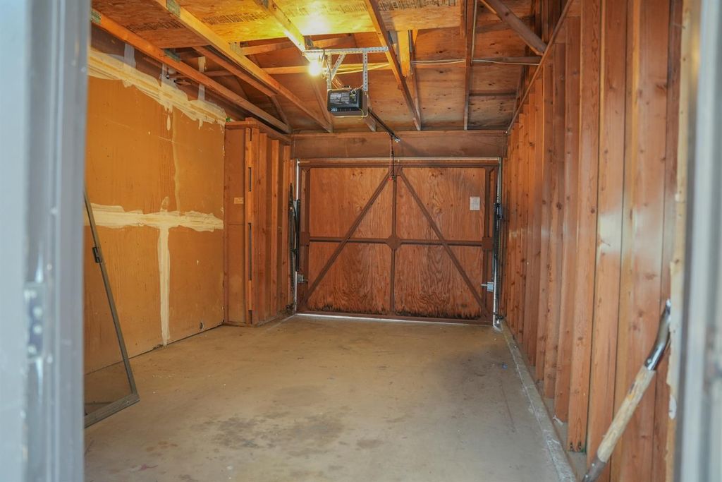 Image 17 of property listing at 4676 E Alamos Avenue # 134, Fresno, CA 93726