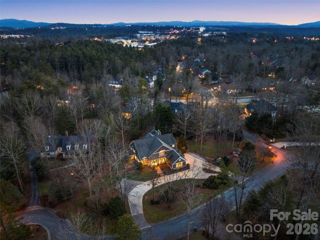 701 Baneberry Court, Asheville, NC 28803