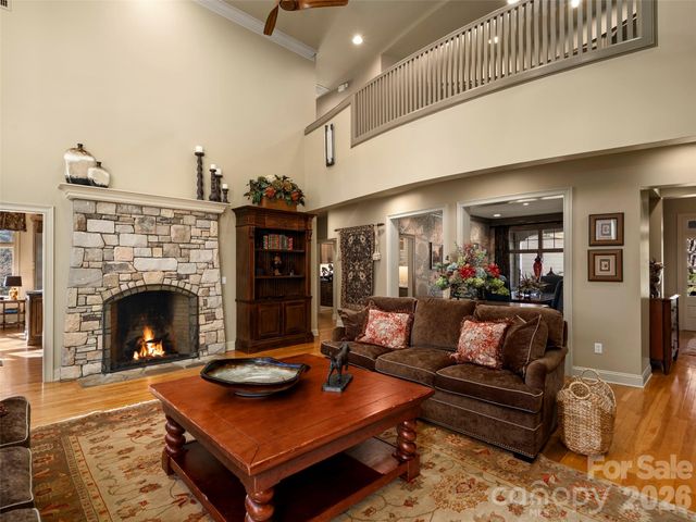 701 Baneberry Court, Asheville, NC 28803