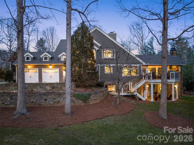 701 Baneberry Court, Asheville, NC 28803