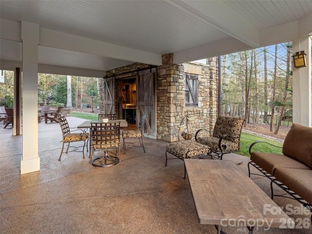 701 Baneberry Court, Asheville, NC 28803