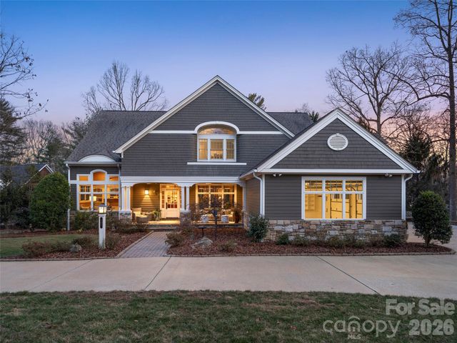 701 Baneberry Court, Asheville, NC 28803