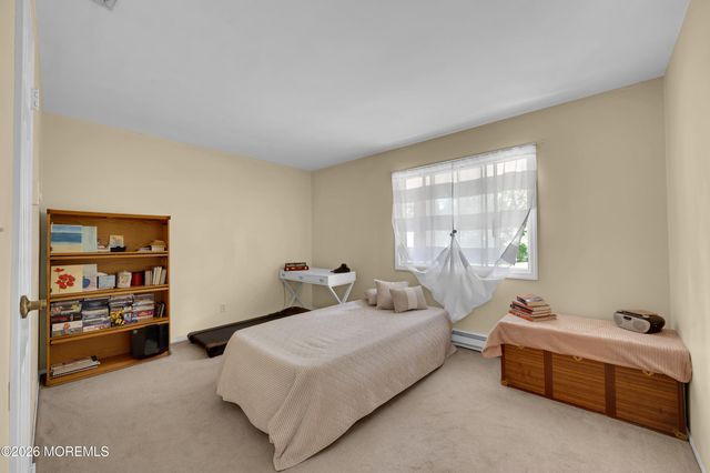 4 Indiana Way B, Whiting, NJ 08759
