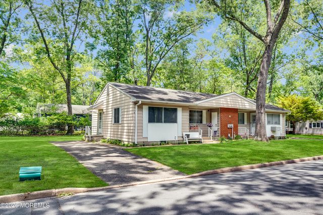 4 Indiana Way B, Whiting, NJ 08759