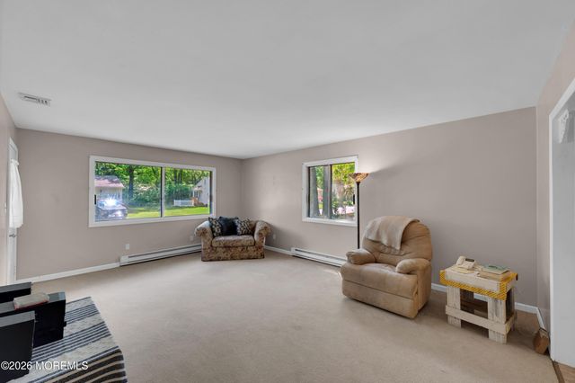 4 Indiana Way B, Whiting, NJ 08759