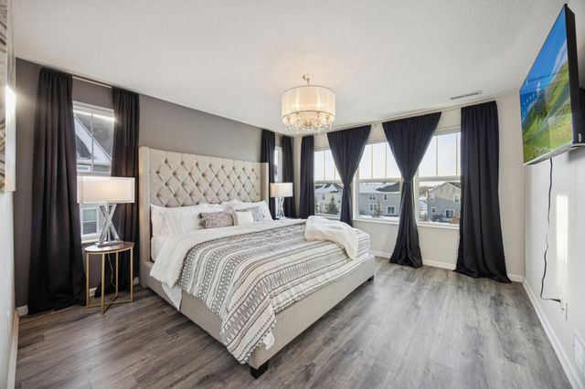 1320 Old Highway 8 NW, New Brighton, MN 55112