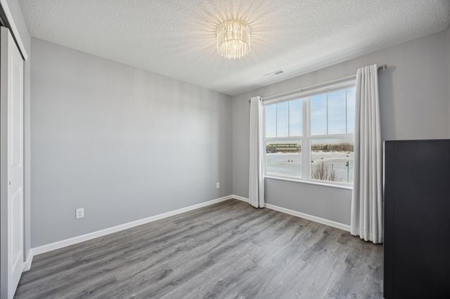 1320 Old Highway 8 NW, New Brighton, MN 55112