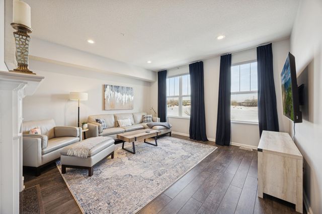 1320 Old Highway 8 NW, New Brighton, MN 55112