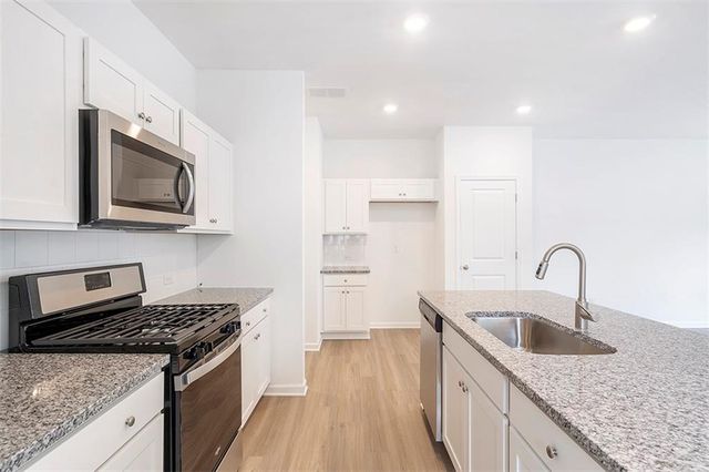 5740 Thornton Drive, Cumming, GA 30028