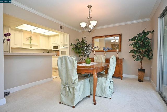 1160 Singingwood Ct 5, Walnut Creek, CA 94595