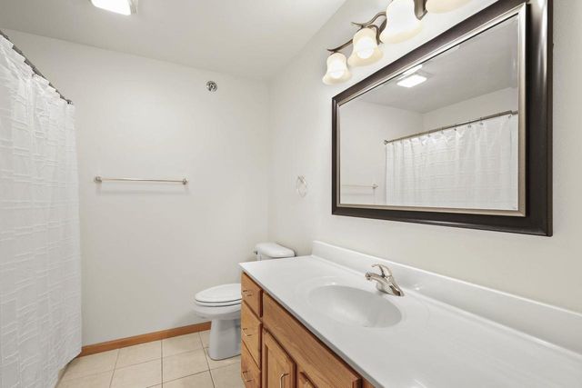 6836 Parkside Circle, Windsor, WI 53532