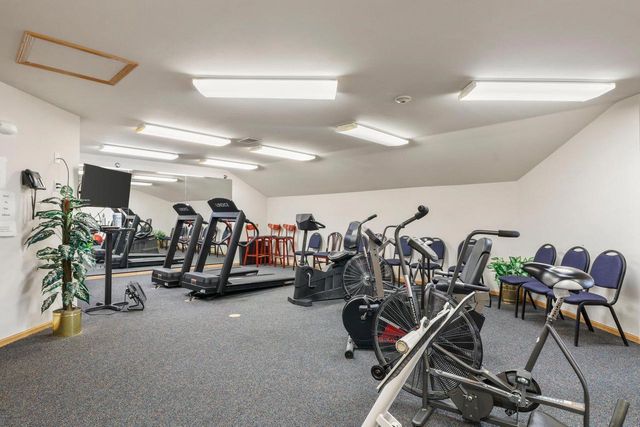 6836 Parkside Circle, Windsor, WI 53532