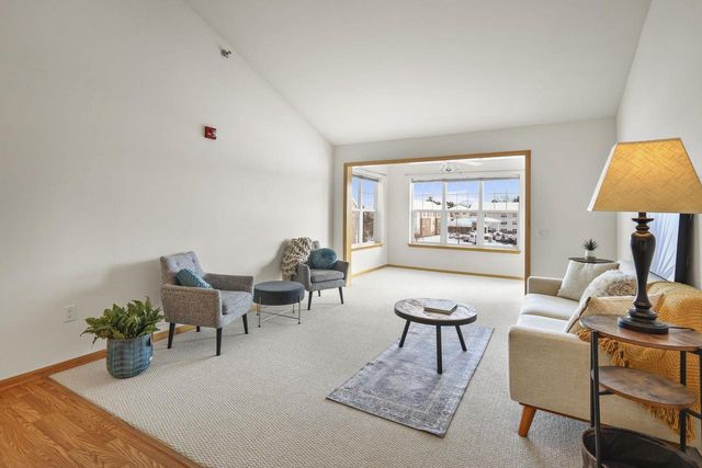 6836 Parkside Circle, Windsor, WI 53532